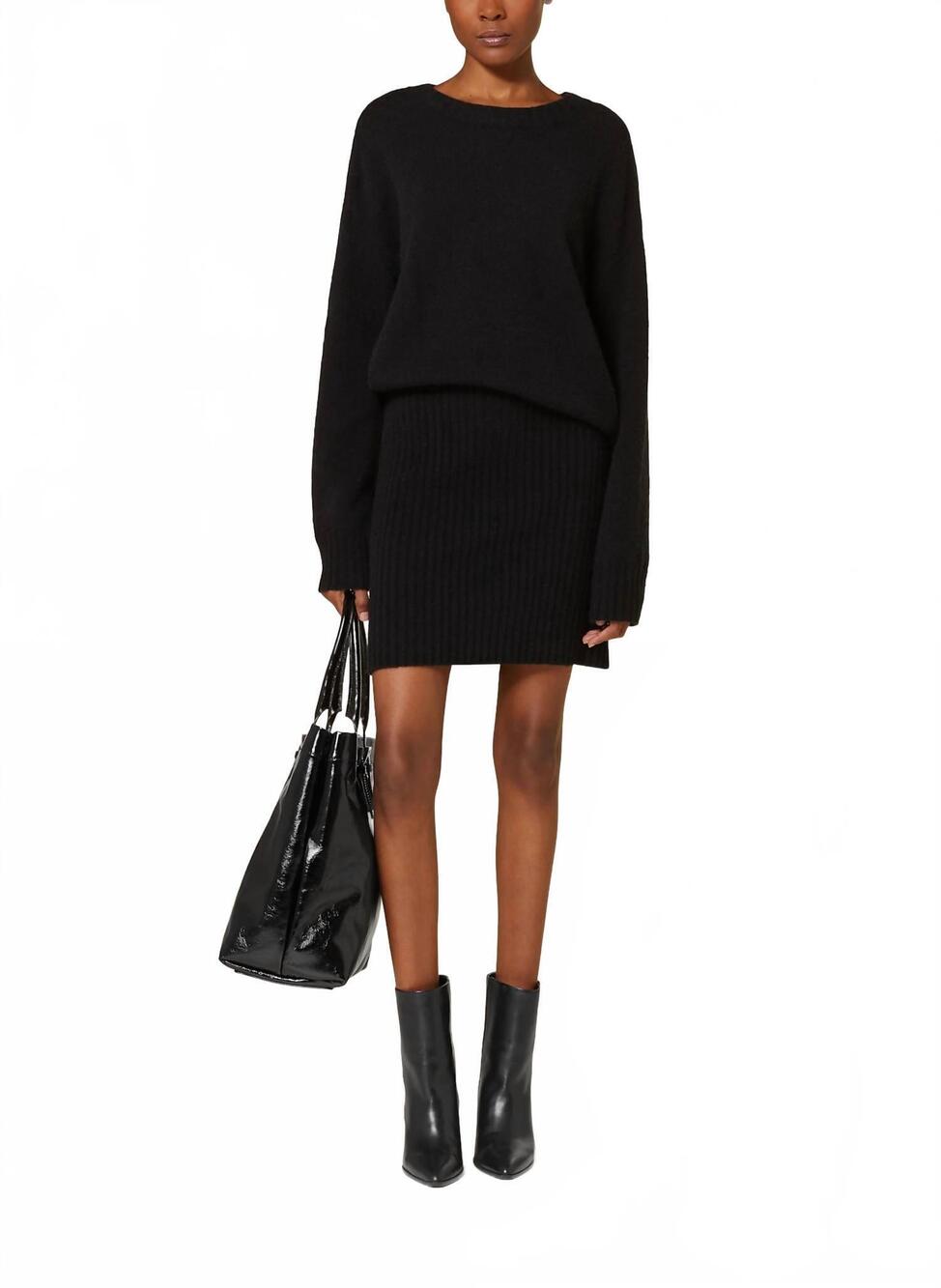 NEW CLOSED crew neck mini sweater dress in black